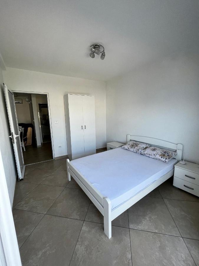 Apartments Apartmani Bojana Utjeha Ngoại thất bức ảnh