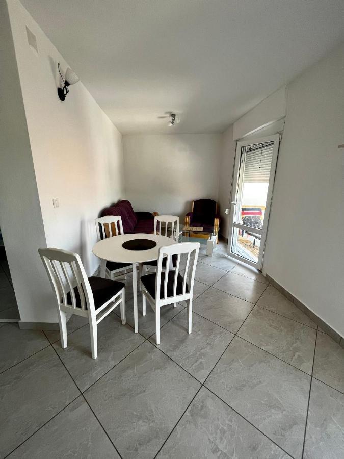 Apartments Apartmani Bojana Utjeha Ngoại thất bức ảnh