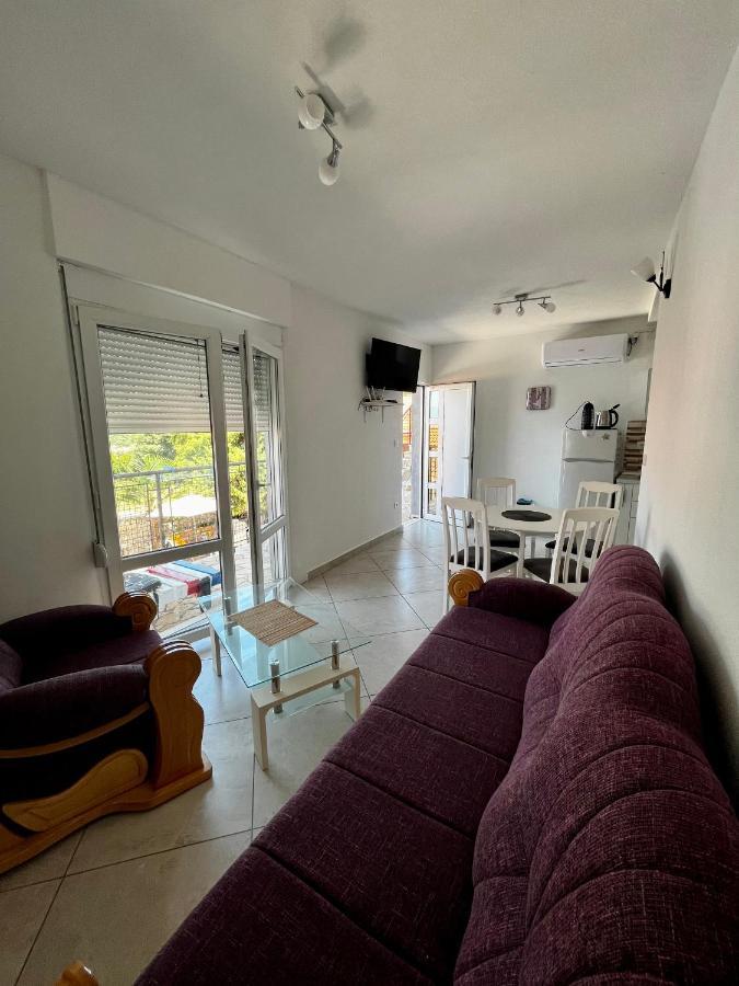 Apartments Apartmani Bojana Utjeha Ngoại thất bức ảnh