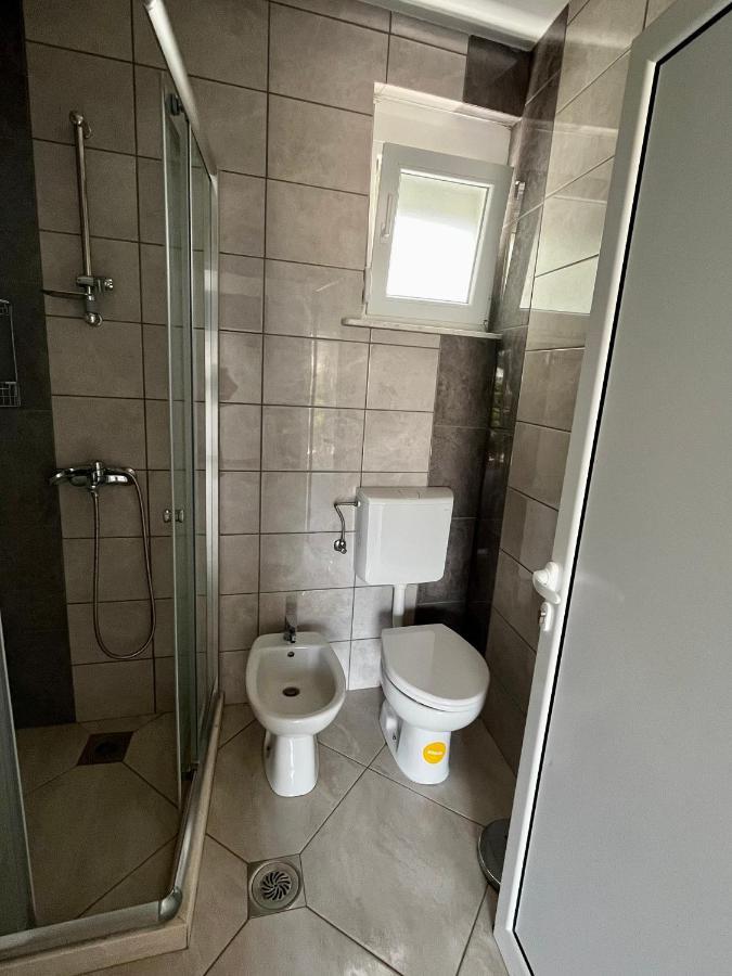 Apartments Apartmani Bojana Utjeha Ngoại thất bức ảnh